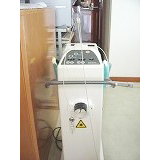 小林歯科医院機器　YAGレーザー装置1